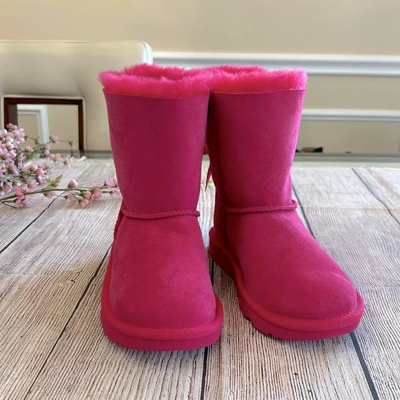 UGG Bailey Bow II Boot - Picture 5 of 10